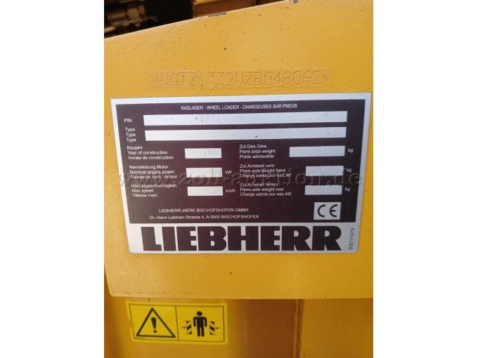 Typenschild Lader