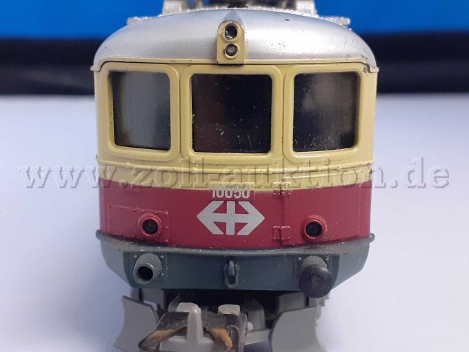 Lima 208066LG Re 4/4 BR 10050 E-Lok, Rückseite