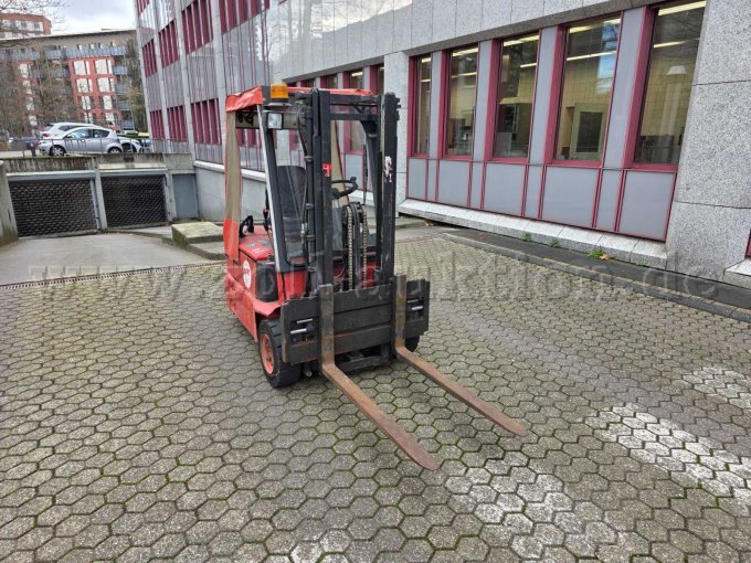 Ansicht vorne rechts