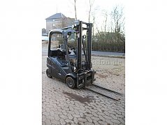 Diagonale vorne rechts