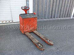 Niederhubwagen Ansicht vorne rechts