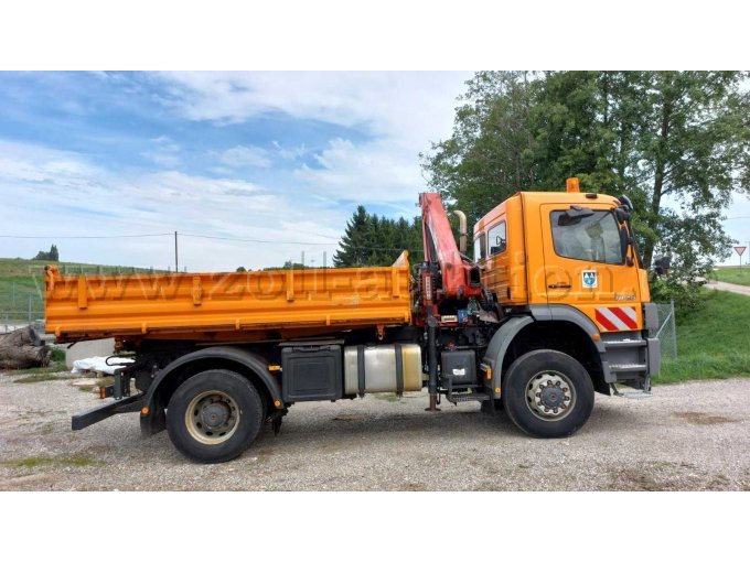 1 Lkw Daimlerchrysler Atego 1828 3-Seiten-Kipper mit HMF Ladekran – foto 3 – kavel bij Zoll-Auktion, Wurmsham