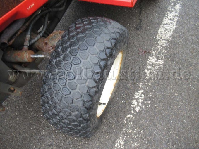 Reifen vorne links abgefahren