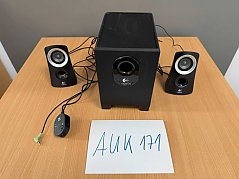 Logitech X-210 PC Lautsprecher
Ansicht von vorne
