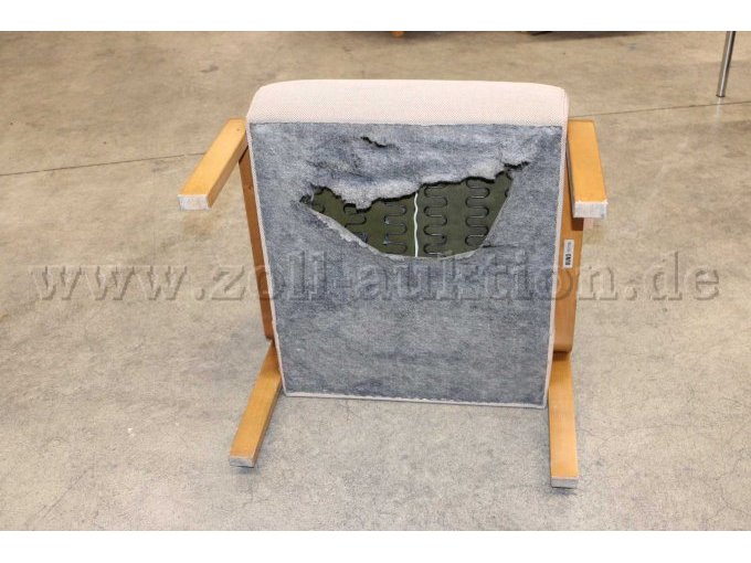 Beschädigte Unterseite