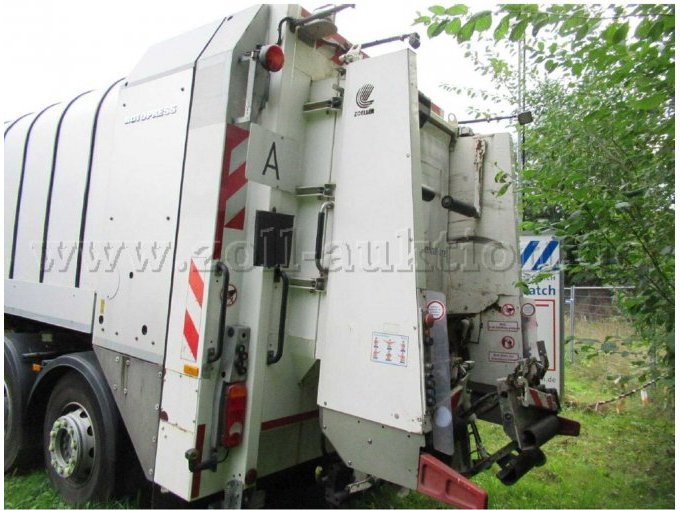 hinten links eingeschränkt