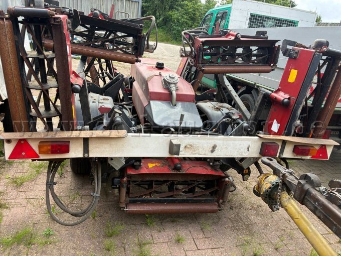 1 maaiwagen Toro TM7490 – defect / voor het vervoeren van reserveonderdelen – foto 4 – kavel bij Zoll-Auktion, Hamburg