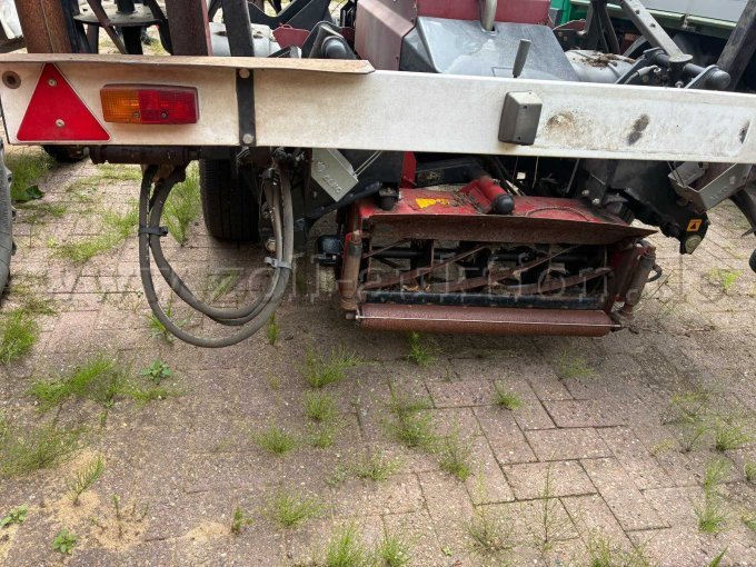 1 maaiwagen Toro TM7490 – defect / voor het vervoeren van reserveonderdelen – foto 9 – kavel bij Zoll-Auktion, Hamburg