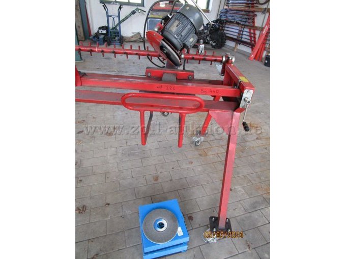 Mähmesserschleifgerät vorne