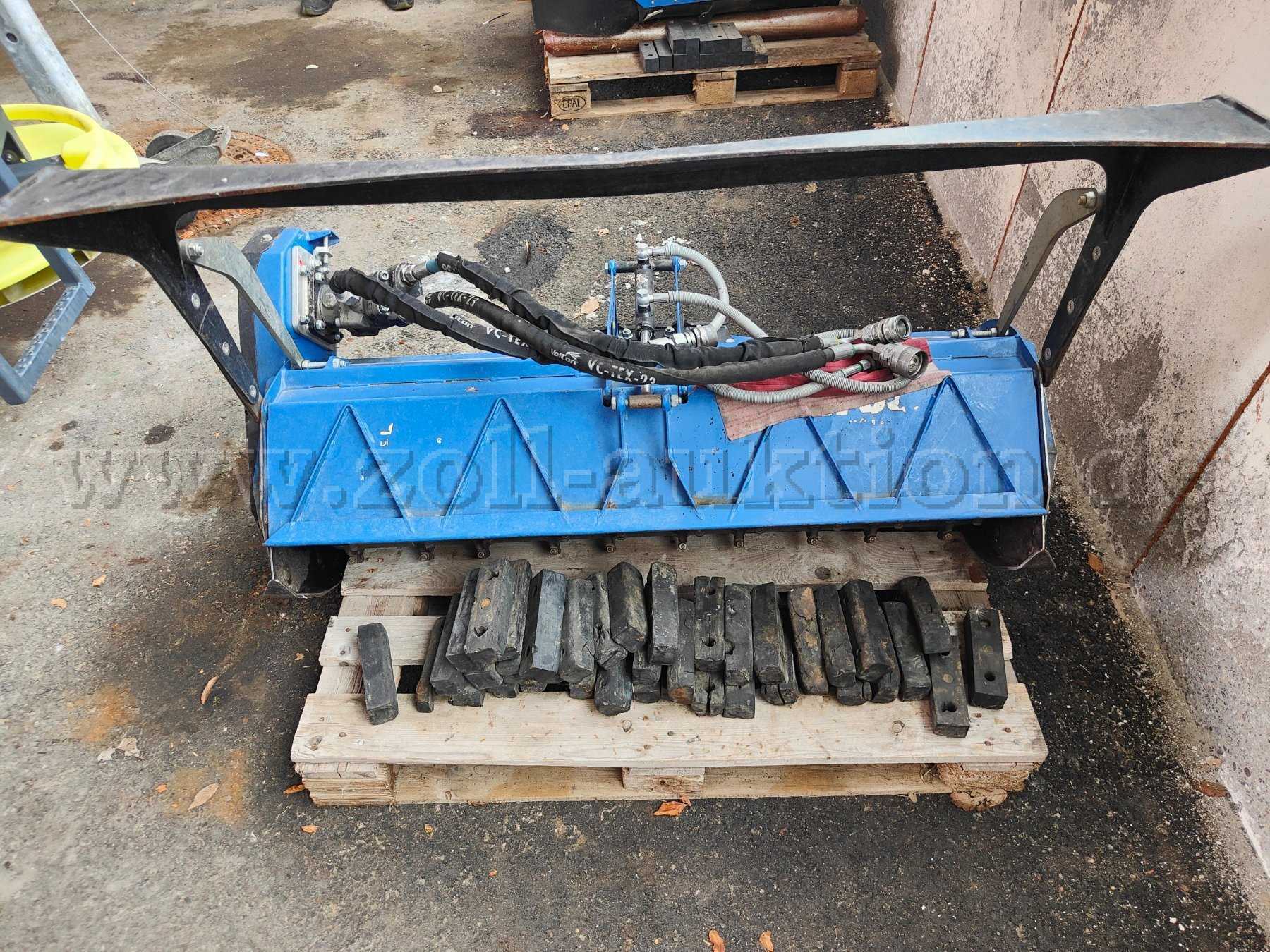 Forstmulcher Vorderansicht