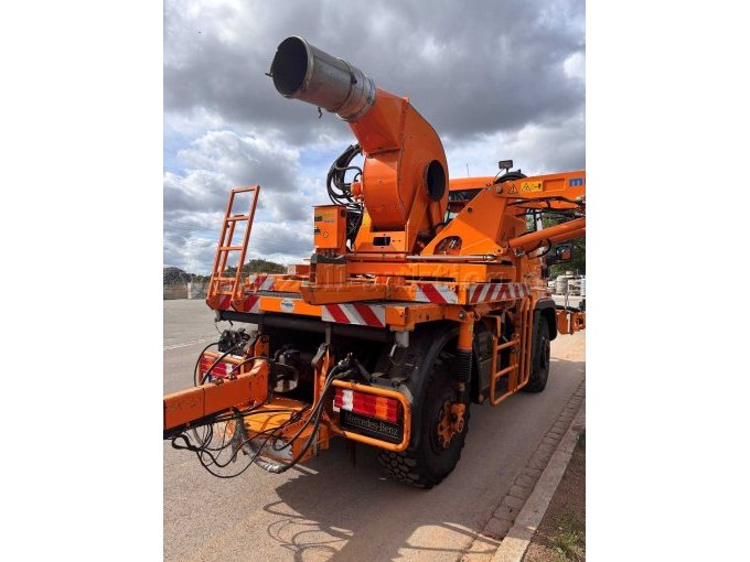 1 Mähzug (Unimog U400 mit MULAG-Mähaufbau und Anhänger) – foto 5 – kavel bij Zoll-Auktion, Amberg