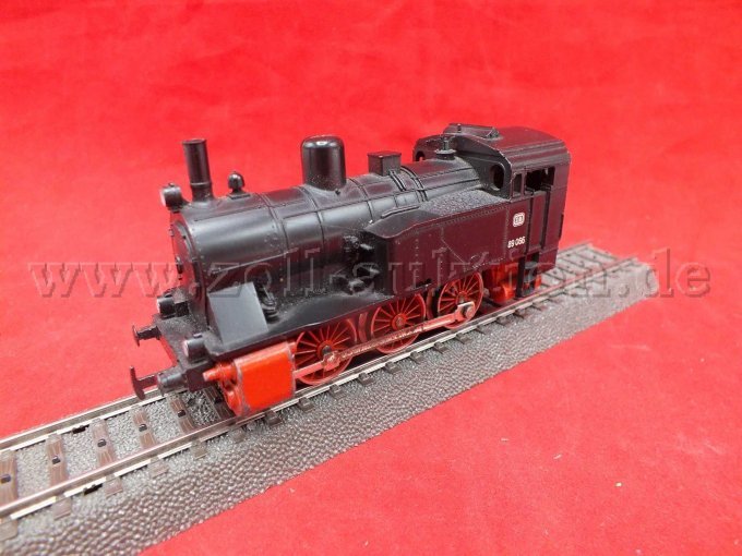 Gesamtansicht der Auktion Dampflok Tenderlokomotive BR 89 der DB