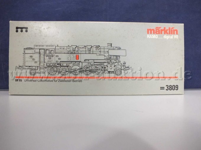 Ansicht der Dampflokomotive BR 85 Spur H0 in geschossener OVP