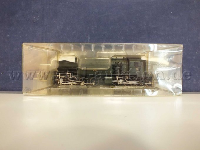 Detailansicht der Dampflokomotive im Blister