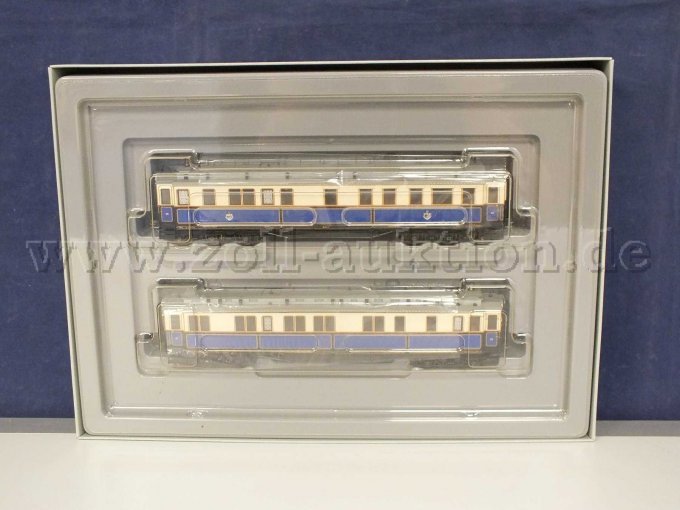 Ansicht Salonwagen der Kaiserin und Gefolgewagen der Herren in Blister