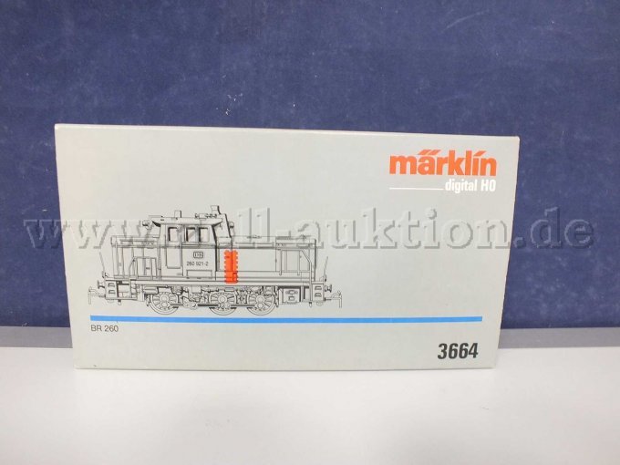 Ansicht der Vorderseite der OVP mit Beschädigungen