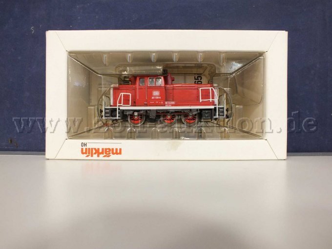 Ansicht BR 361 der DB, Kunststoff-Gehäuse, TELEX-Kupplung in geöffneter OVP