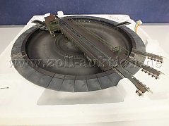 Gesamtansicht der Auktion der Märklin Drehscheibe 7686 in der OVP