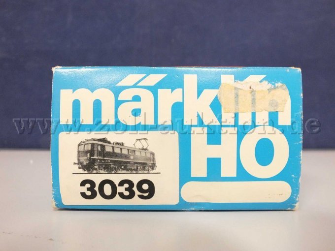 Seitenansicht der OVP mit Typenbeschreibung von Märklin