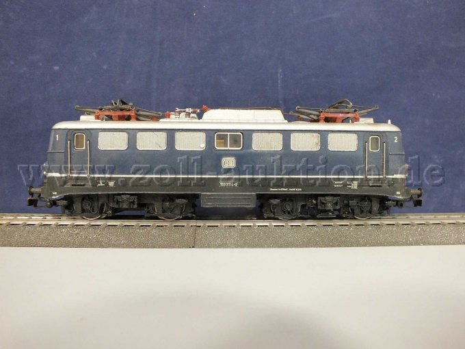 Ansicht der Lok von rechts