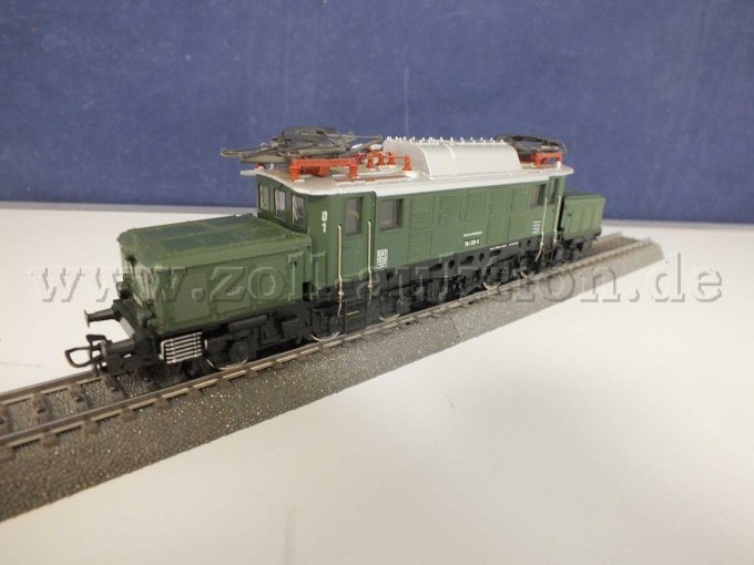 Ansicht der Lok von rechts