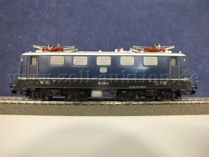 Gesamtansicht der Auktionsware E-Lok BR 141
