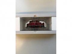 Lokomotive in Verpackung