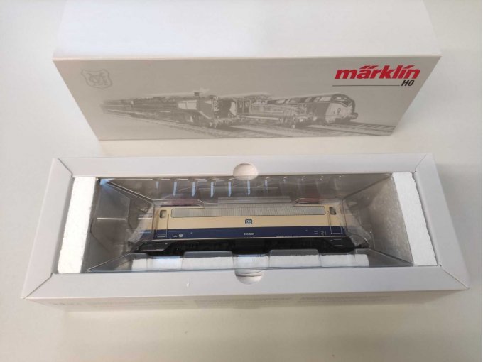 Verpackung mit Inhalt