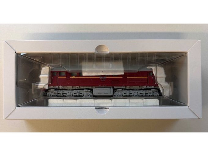 Lokomotive in Verpackung