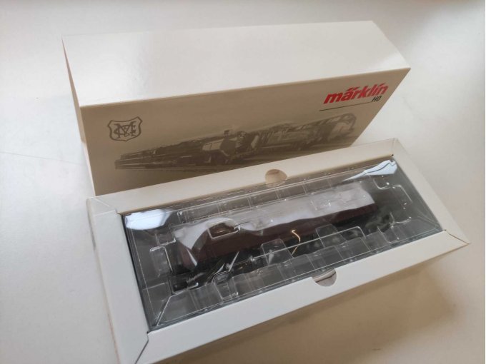 Verpackung mit Inhalt