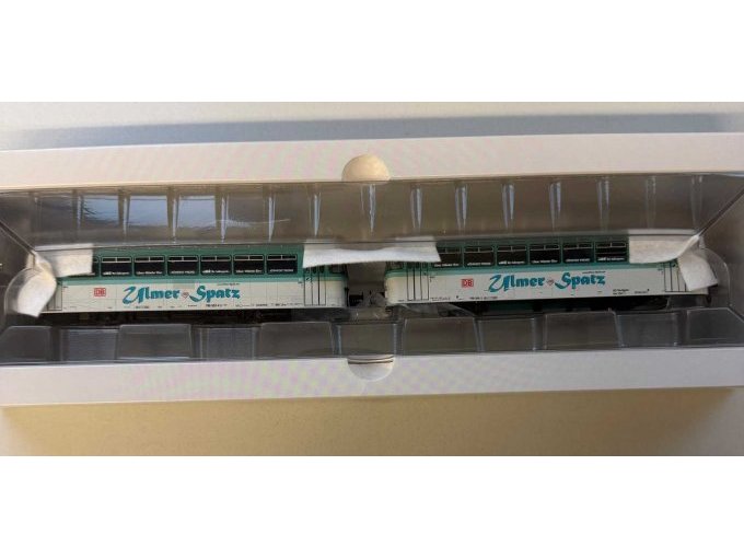 Lokomotive in Verpackung