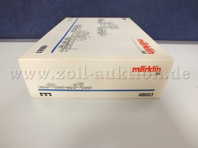 Seitliche Ansicht der OVP von rechts liegend mit Beschädigung