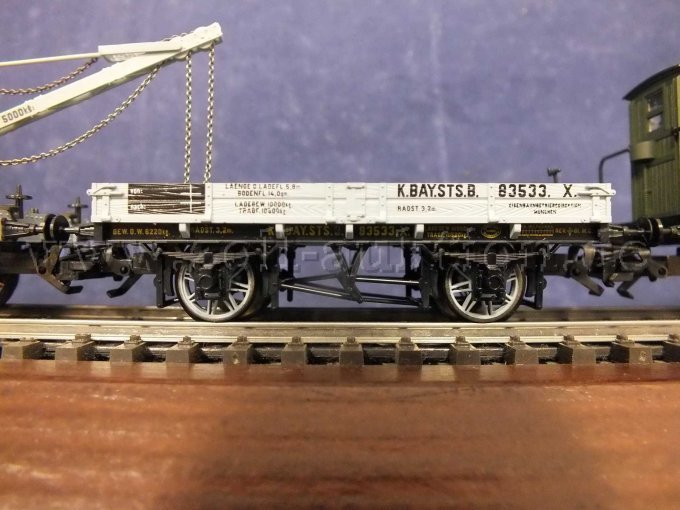 Detailaufnahme hellgrauer Niederbordwagen von Märklin