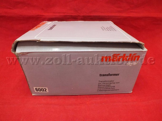 Seitliche Aufnahme der OVP links  mit Beschädigung