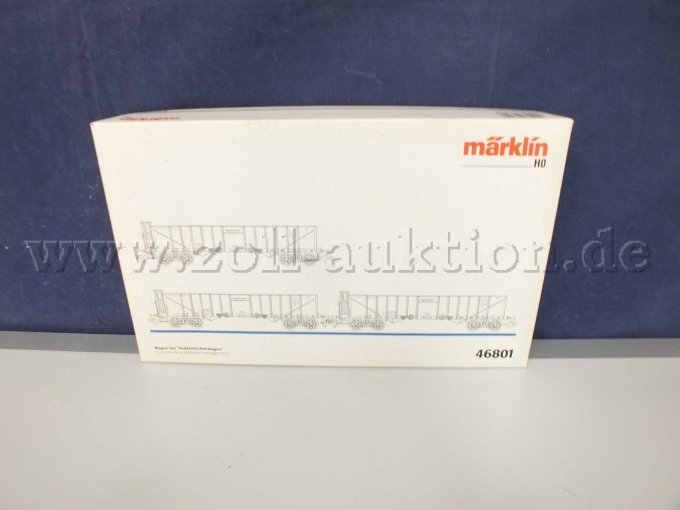 Ansicht der Vorderseite der OVP mit Beschädigungen