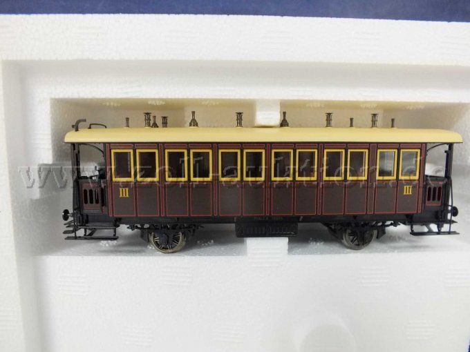 Detailaufnahme des Personenwagens 3.Klasse mit der Betriebsnummer 20605