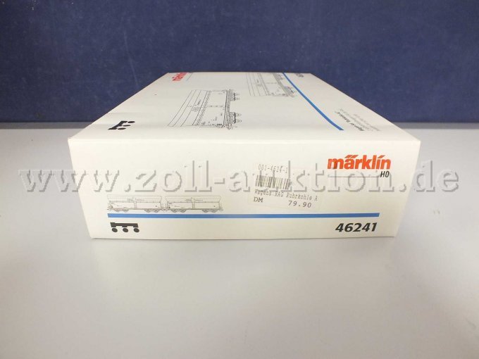 Seitliche Ansicht der OVP von rechts liegend mit Beschädigung