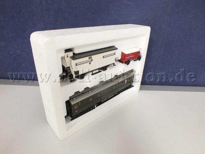 Seitliche Ansicht des Sets in der Umverpackung