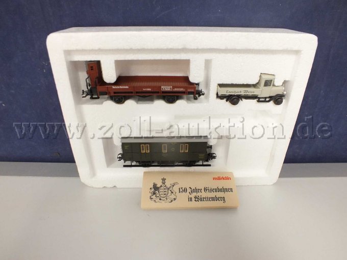 Aufnahme des Wagen-Sets Bauzugs in der Umverpackung