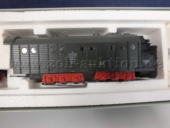 Dampfschneeschleuder Bauart Henschel mit Schlepptender und drehendem Schleuderrad