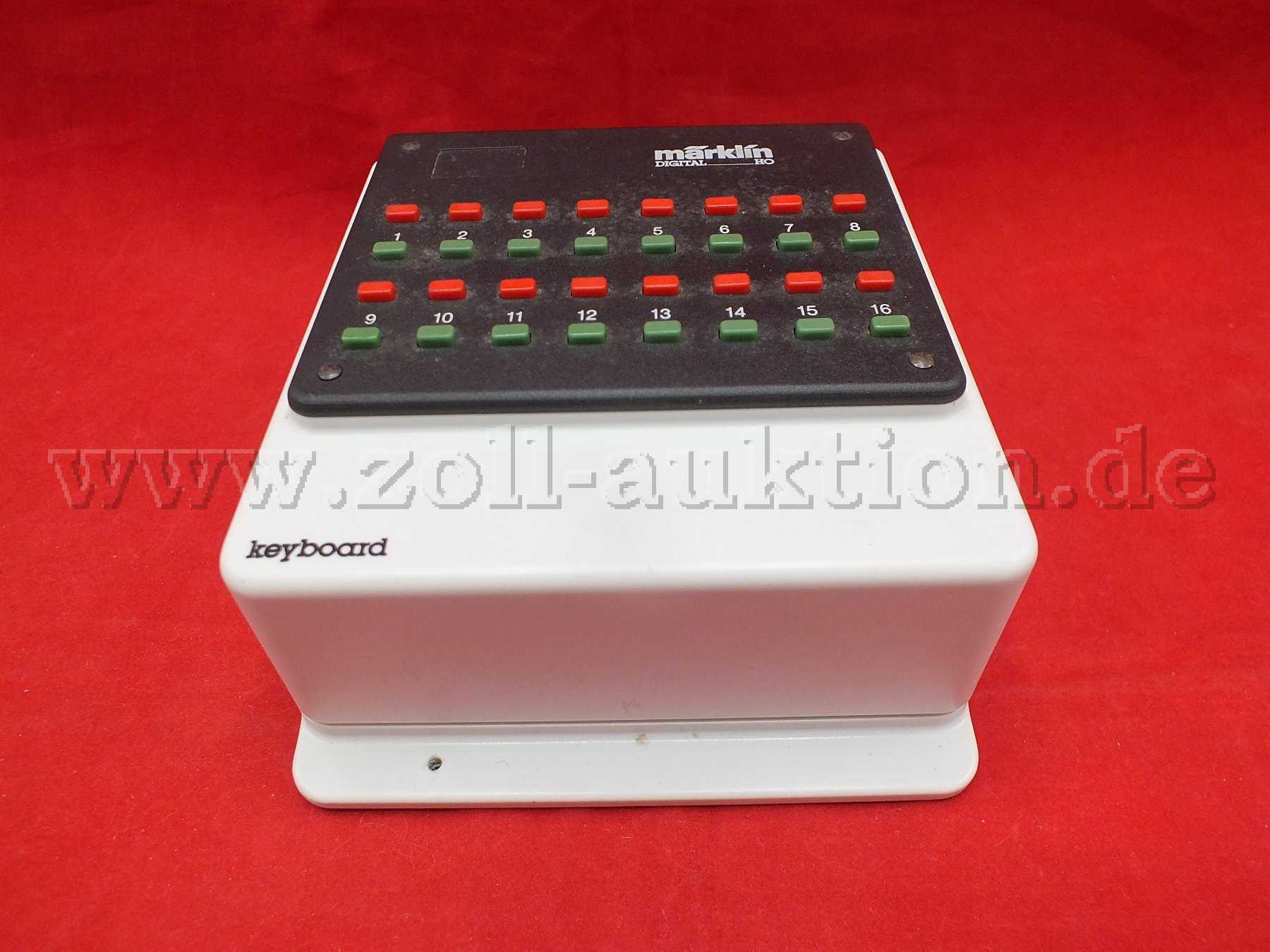 Vorderansicht Märklin 6040 keyboard von vorne