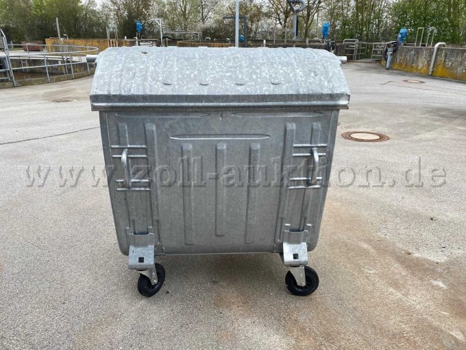 Müllbehälter hinten