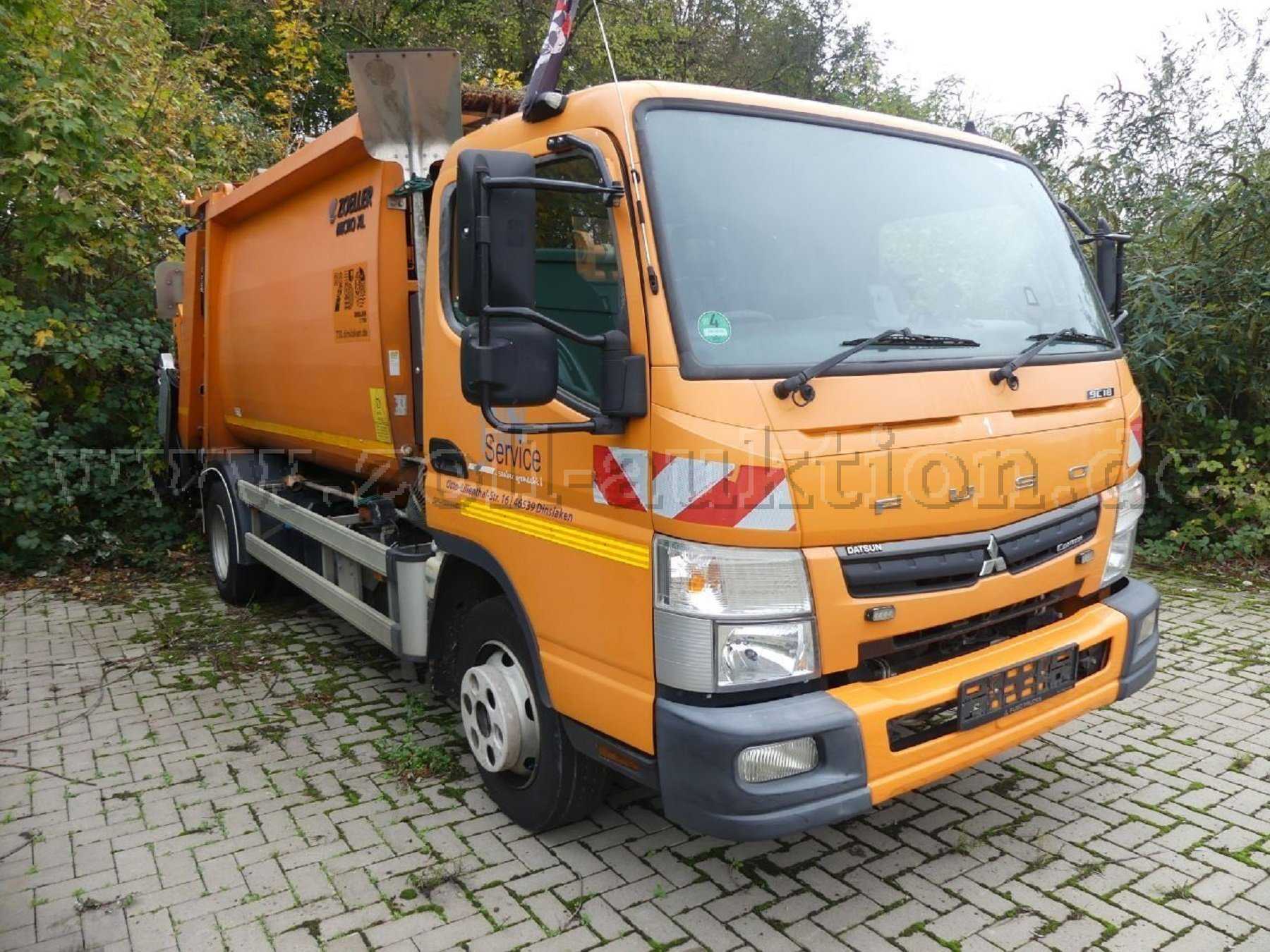 Gesamtansicht vorne rechts