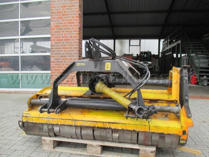 Ansicht von vorne Ansicht von vorne