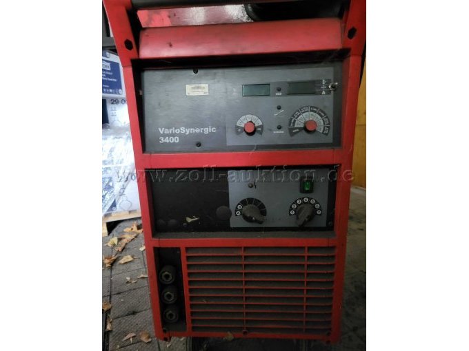 3. Frontansicht Bedienelemente Schweißgerät