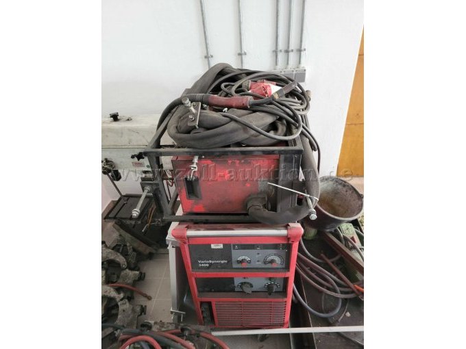 Frontansicht Schweißgerät