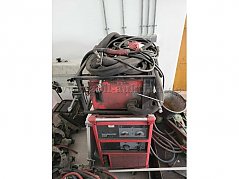 Frontansicht Schweißgerät