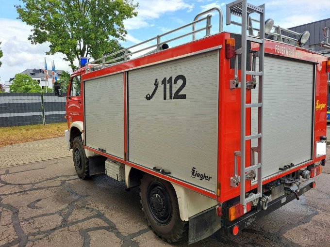 1 MAN-VW 8-150 tankblusvoertuig met vierwielaandrijving (TLF 8/18) brandweer – foto 4 – kavel bij Zoll-Auktion, Schweich