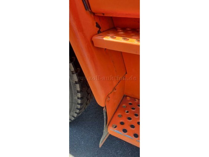 Rost Einstieg vorne links