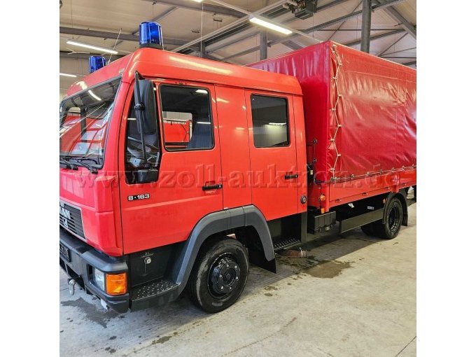 Gerätewagen Logistik/Seitenansicht